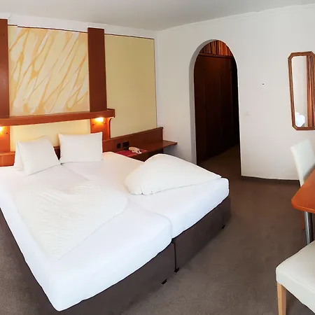 Ferienresidenz Soliva 酒店 3*