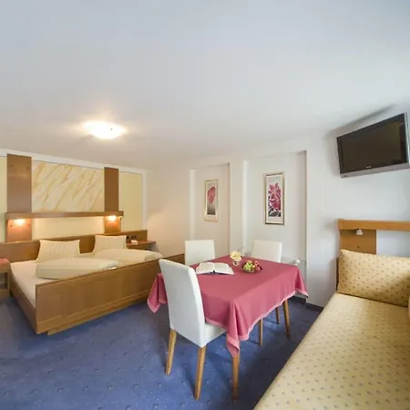 Hotel Ferienresidenz Soliva 3*