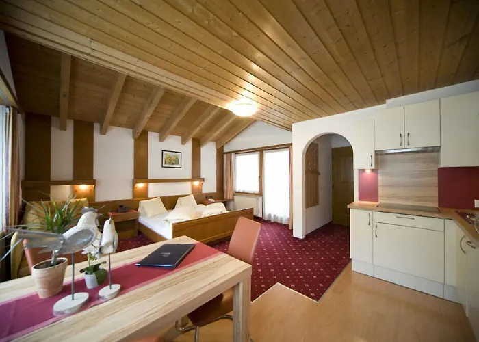 Ferienresidenz Soliva 3* Compatsch