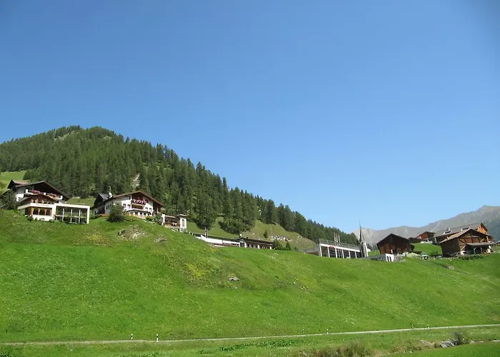 Ferienresidenz Soliva Hotel 3*